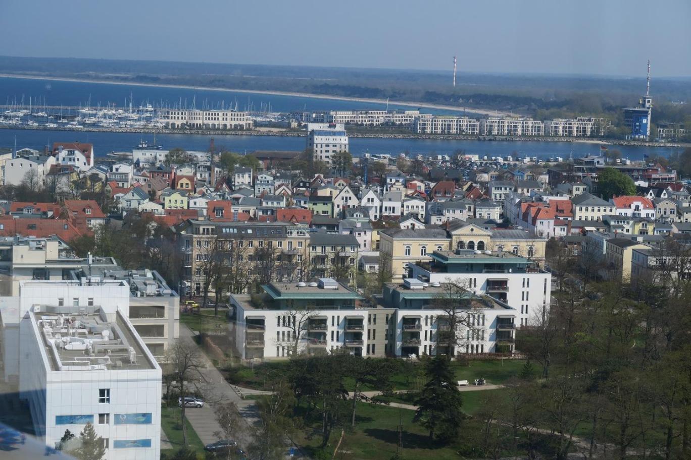 Residenz/Eric Apartment Росток Екстериор снимка