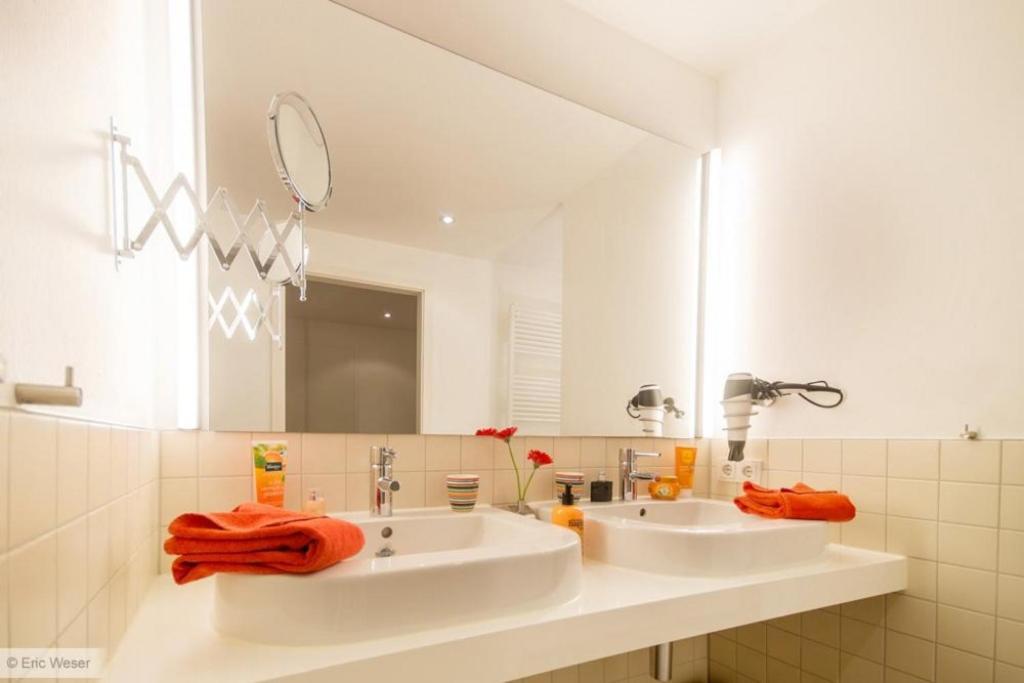 Residenz/Eric Apartment Росток Екстериор снимка